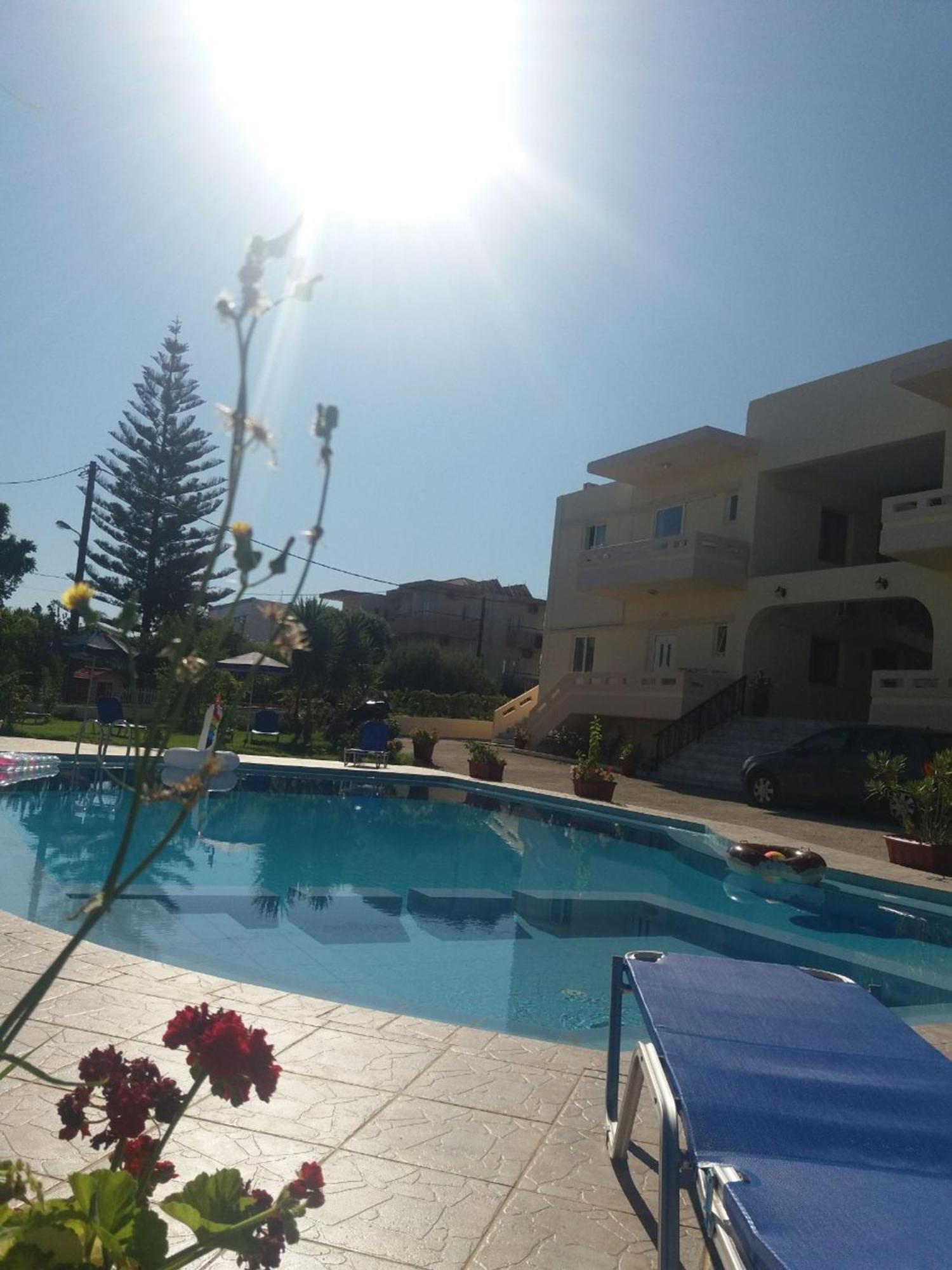 Litinas Apartments With Pool Agia Marina Exterior foto